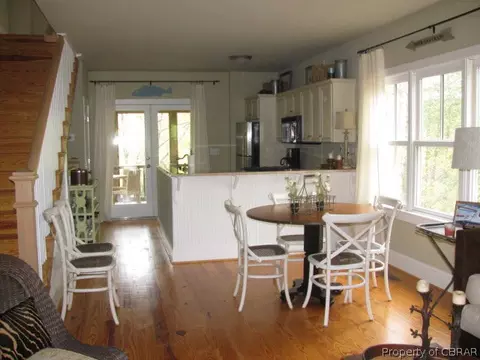 159 Broadway, Irvington, VA 22480 photo 2
