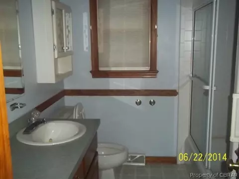 1616 Pine Tree Dr, Gloucester Point, VA 23062 photo 2