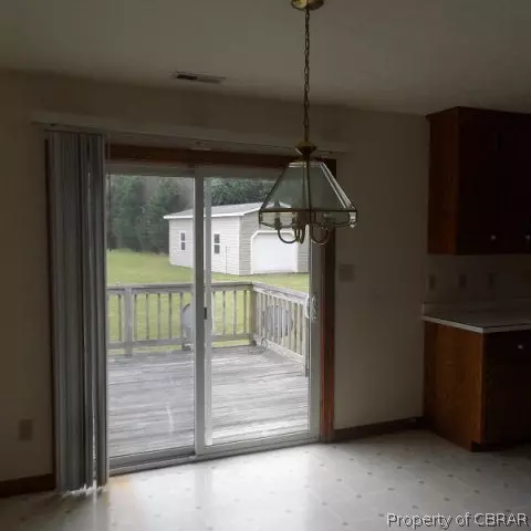 235 Dixie Dr, Dutton, VA 23050 photo 9