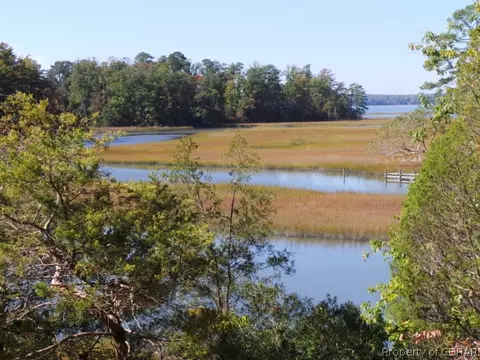 7029 Sassafras Landing Rd, Gloucester, VA 23061 photo 4