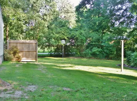 5545 Gum Fork Rd, Gloucester, VA 23061 photo 8