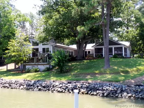 494 Hideaway Point Rd, Topping, VA 23169 photo 8