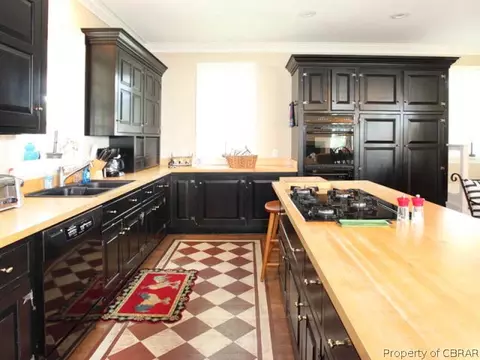 8708 Toddsbury Ln, Gloucester, VA 23061 photo 12