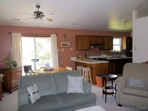 3668 Sycamore Ln, Gloucester, VA 23061 photo 9