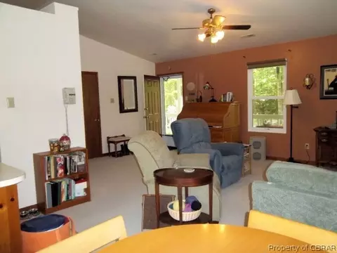 3668 Sycamore Ln, Gloucester, VA 23061 photo 8