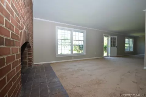 6590 Jarvis Rd, Gloucester, VA 23061 photo 6