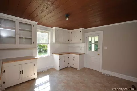 6590 Jarvis Rd, Gloucester, VA 23061 photo 10