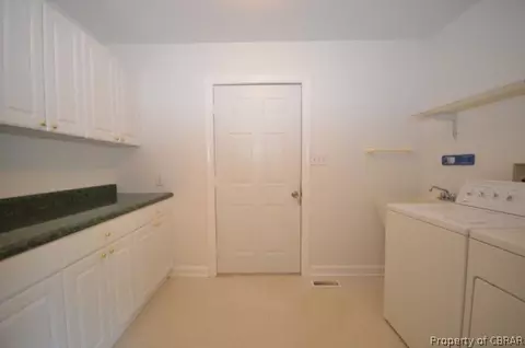 6590 Jarvis Rd, Gloucester, VA 23061 photo 15