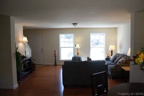 5699 Turtle Dr, Gloucester, VA 23061 photo 4