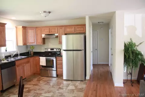 5699 Turtle Dr, Gloucester, VA 23061 photo 2