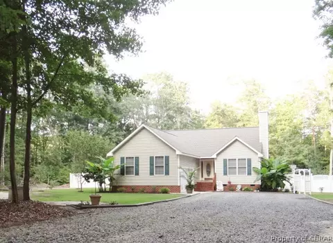 7958 Mountain Laurel Trl, Gloucester, VA 23061 photo 1