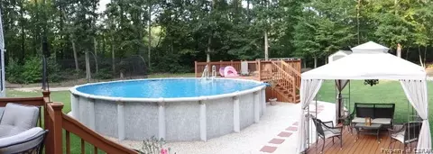 7958 Mountain Laurel Trl, Gloucester, VA 23061 photo 13