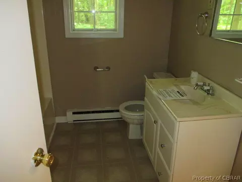 8205 Highview Dr, Gloucester, VA 23061 photo 8