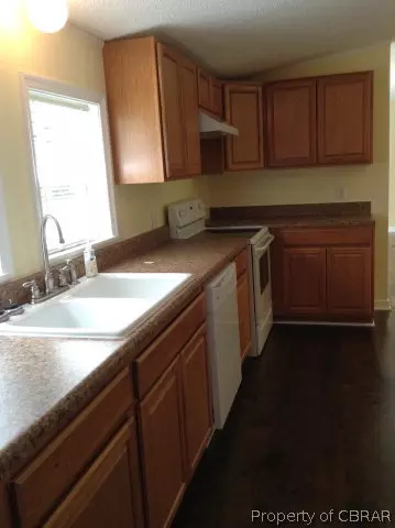 7054 Pear Tree Ave, Gloucester, VA 23061 photo 5