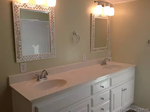 7054 Pear Tree Ave, Gloucester, VA 23061 photo 8