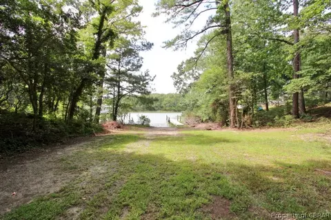 452 Hideaway Point Rd, Topping, VA 23169 photo 29