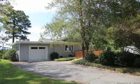 7140 Ware River Dr, Gloucester, VA 23061 photo 7