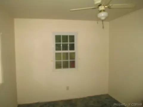 4875 Fletcher Rd, Gloucester, VA 23061 photo 7