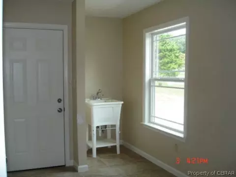 7236 Jeffrey Dr, Gloucester, VA 23061 photo 6
