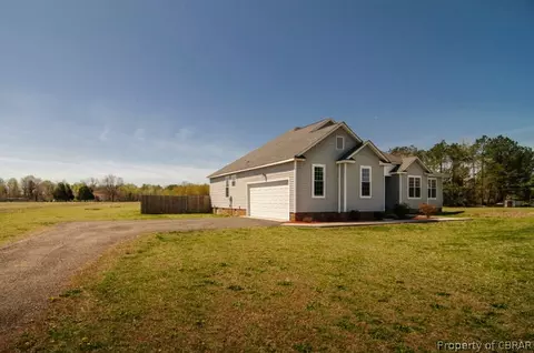 3500 Enos Rd, Gloucester, VA 23061 photo 2