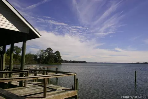 8667 Dundee Ln, Gloucester, VA 23061 photo 27
