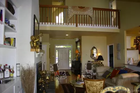 8667 Dundee Ln, Gloucester, VA 23061 photo 5