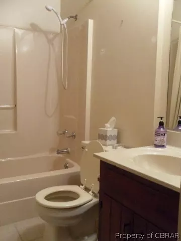 4472 Old Squaw Ln, Gloucester, VA 23061 photo 11