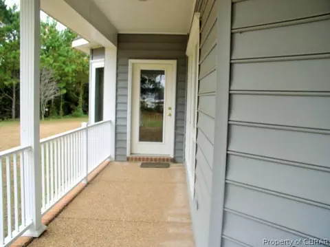 8955 Dove Ct, Gloucester, VA 23061 photo 3
