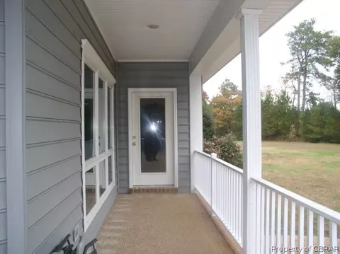 8955 Dove Ct, Gloucester, VA 23061 photo 4