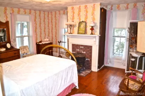 383 Risby Town Rd, Grimstead, VA 23064 photo 13