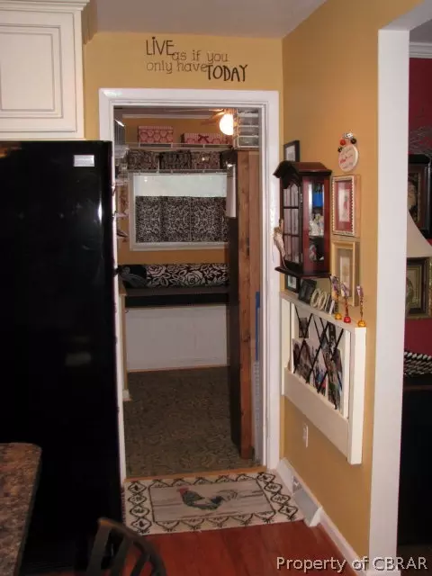 1489 Laurens Rd, Gloucester Point, VA 23062 photo 13