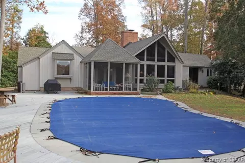 34 Golf Course Dr, Weems, VA 22576 photo 42