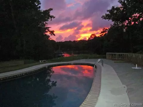 34 Golf Course Dr, Weems, VA 22576 photo 36