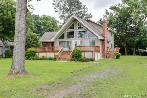 8154 Riverview Dr, Gloucester, VA 23061 photo 1