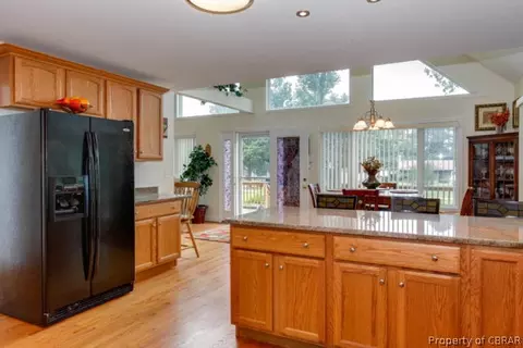 8154 Riverview Dr, Gloucester, VA 23061 photo 14