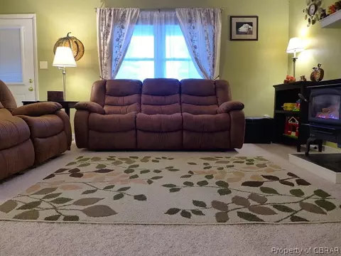 7585 Walnut Rd, Gloucester, VA 23061 photo 11