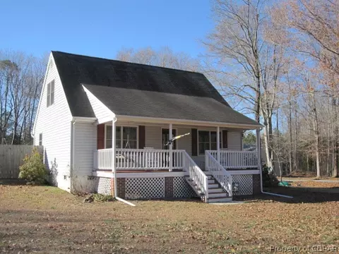 6248 Glenns Rd, Gloucester, VA 23061 photo 1