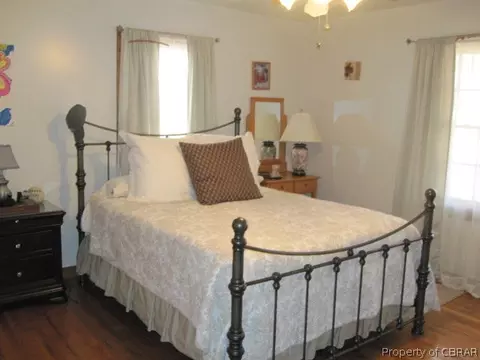6248 Glenns Rd, Gloucester, VA 23061 photo 9