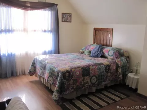 6248 Glenns Rd, Gloucester, VA 23061 photo 13