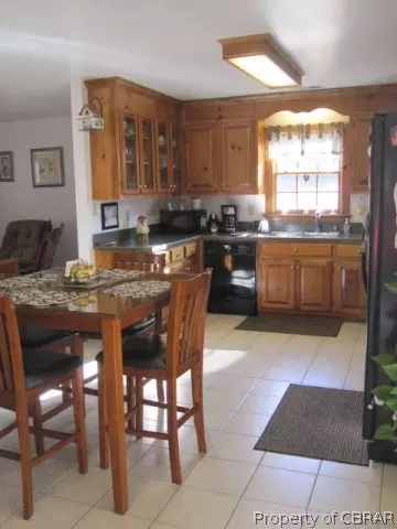 6248 Glenns Rd, Gloucester, VA 23061 photo 6