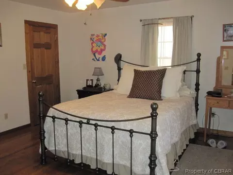 6248 Glenns Rd, Gloucester, VA 23061 photo 10