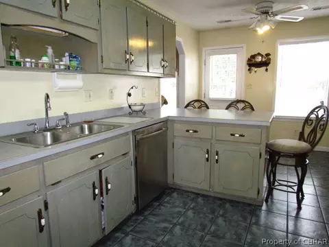 6596 Belroi Rd, Gloucester, VA 23061 photo 9