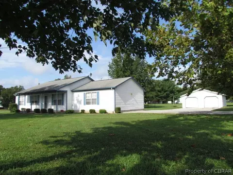 6596 Belroi Rd, Gloucester, VA 23061 photo 2