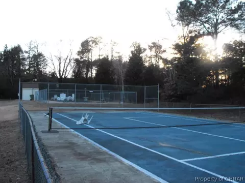 7753 The Points Pl, Gloucester Point, VA 23062 photo 17