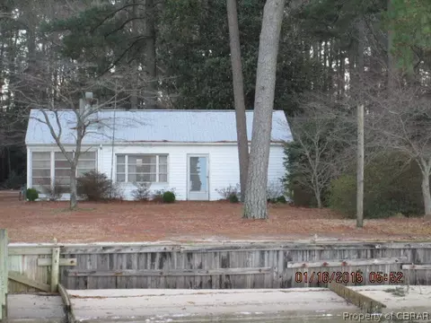 11286 Piankatank Dr, Gloucester, VA 23061 photo 3