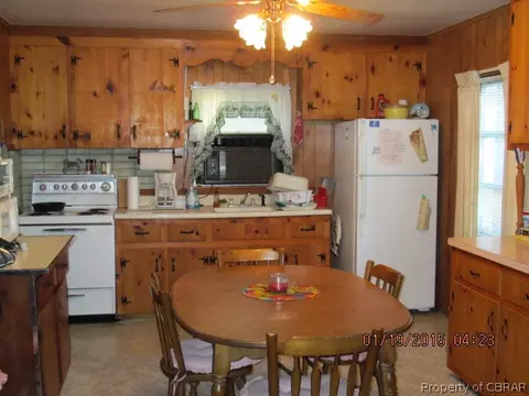 11286 Piankatank Dr, Gloucester, VA 23061 photo 6