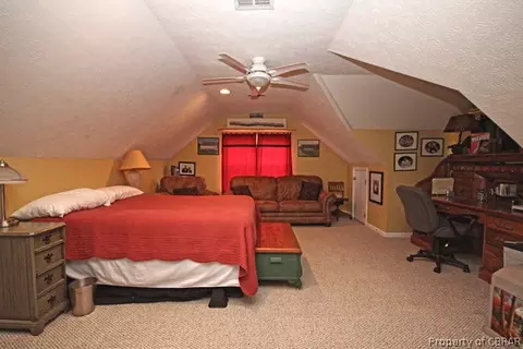 7532 Founders Mill Way E, Gloucester, VA 23061 photo 17