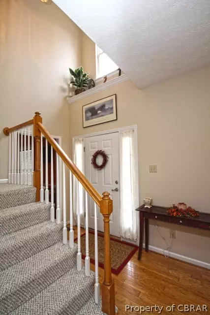7532 Founders Mill Way E, Gloucester, VA 23061 photo 3