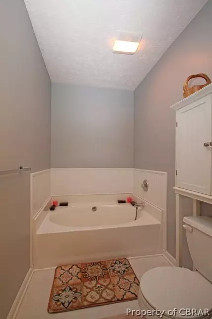 7532 Founders Mill Way E, Gloucester, VA 23061 photo 14