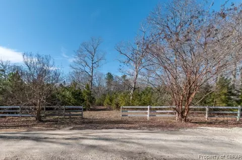 7764 Beaver Dr, Gloucester, VA 23061 photo 34